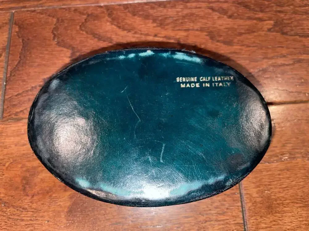Vintage Genuine Calf Leather Oval Coin & Jewelry Case – Made in Italy
